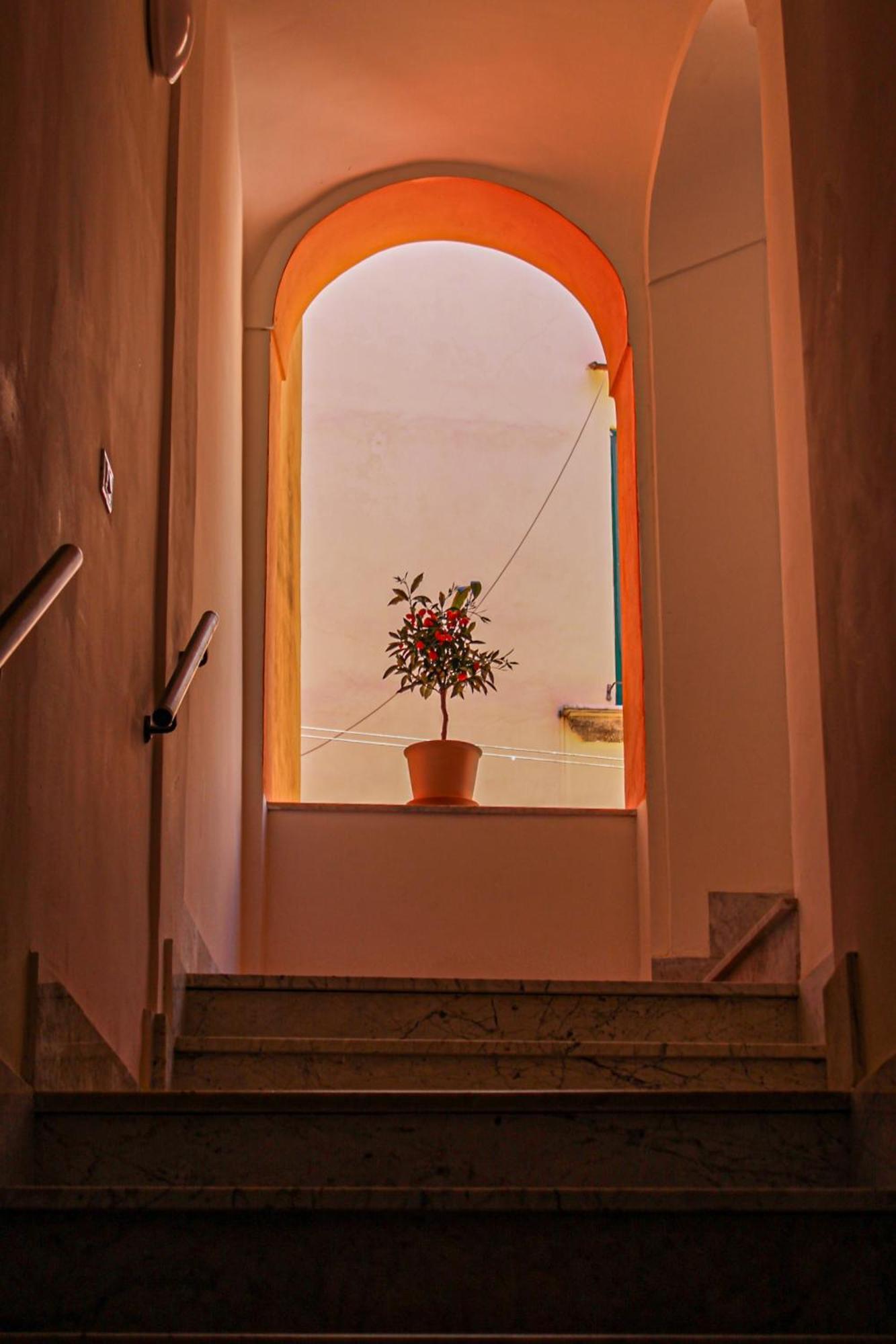 La Casa Di Temalo Bed and Breakfast Σαλέρνο Εξωτερικό φωτογραφία