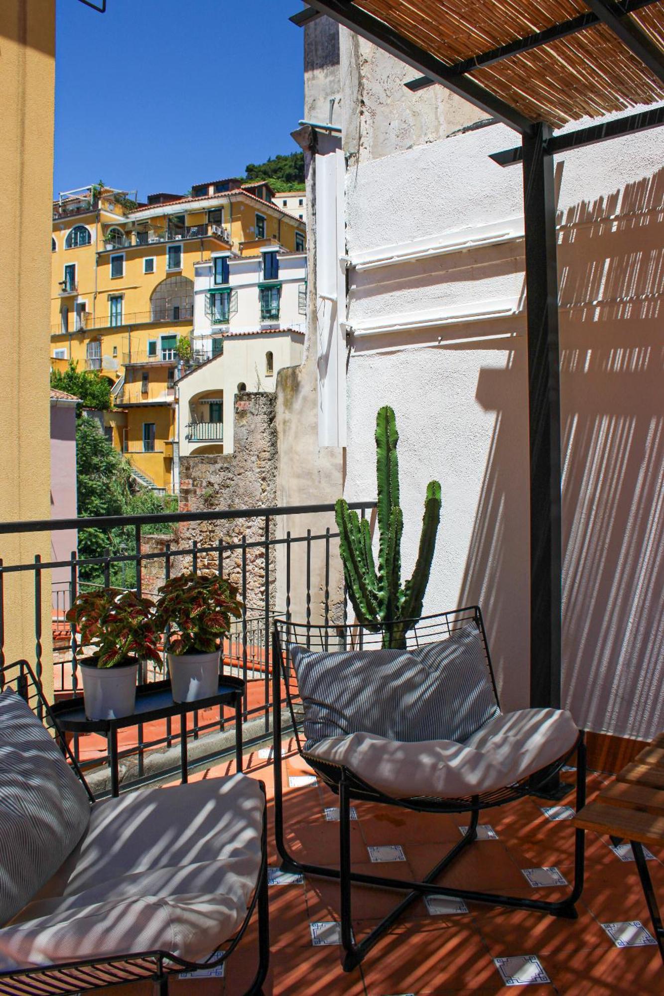 La Casa Di Temalo Bed and Breakfast Σαλέρνο Εξωτερικό φωτογραφία