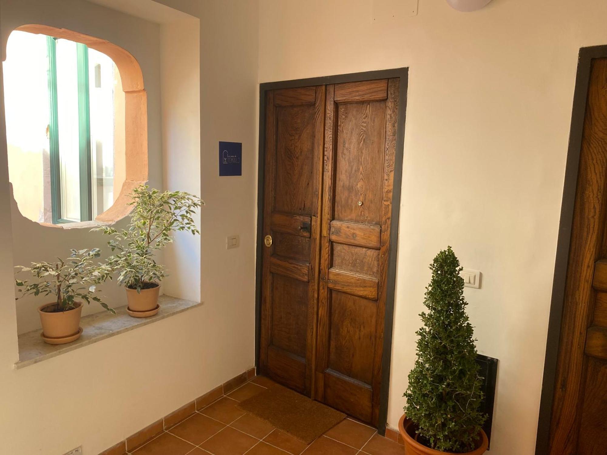 La Casa Di Temalo Bed and Breakfast Σαλέρνο Εξωτερικό φωτογραφία